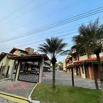 Pe Na Areia Na Praia Das Toninhas - Villagio 24 Porto Feliz